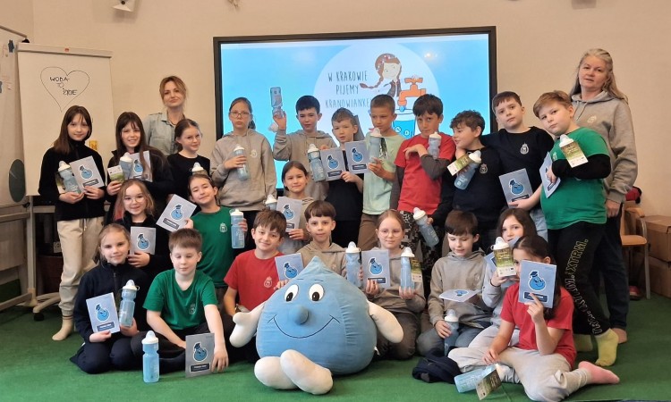 „Akademia Kropelki” – edukacyjna przygoda klasy 3a